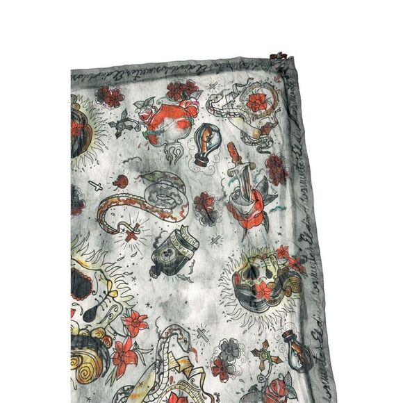 DMD Vintage Cotton Silk Blend Skull Roses Print Bandana Scarf Gray Size 46 x 52 - Picture 6 of 11